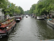 Os canais são a marca registrada da capital holandesa